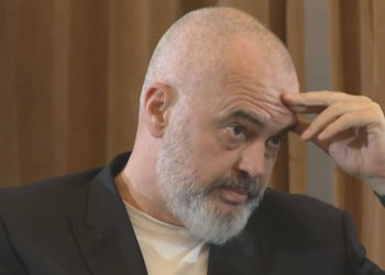 “Natën para tërmetit po shihja një film po me tërmet”/ Rama tregon çfarë i tërhoqi më shumë vëmendje