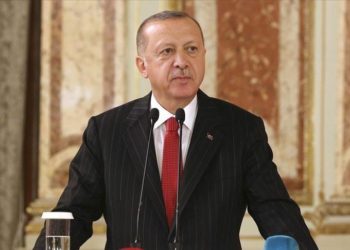 Erdogan: Gulen, i rëndësishëm për Turqinë si al-Baghdadi për Amerikën