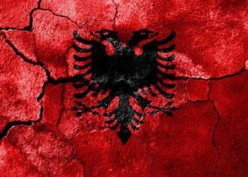 Tërmeti tragjik, Dita e Pavarësisë në heshtje mes dhimbjes për Durrësin e Thumanën