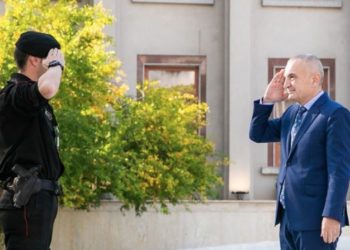 Meta nis lëvizjen e paralajmëruar: Është koha për një referendum të ri!