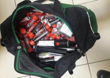 Nga Kosova për të parë Shqipëri-Francë, kapet në kufi çanta me fishekzjarre