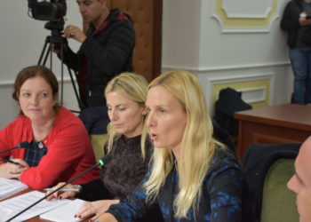 Kuvend/Ndërkombëtarët rrëzojnë paketën e maxhorancës për mediat online