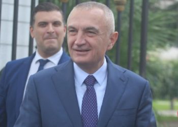 Meta akuza të rënda ambasadorëve: Disa janë palaço. Muçi ka pasur presione politike. E vetmja zgjidhje referendumi
