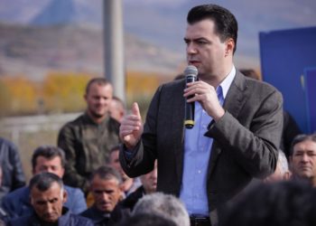 Basha flet nga Korça: Dvorani vegla e Ramës, simboli i korrupsionit dhe kapjes së shtetit
