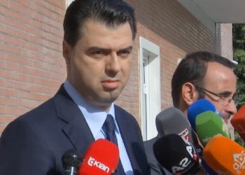 Basha reagon pas heqjes së mandatit: Kajmaku është fytyra e Ramës. Duhen zgjedhje të parakoshme