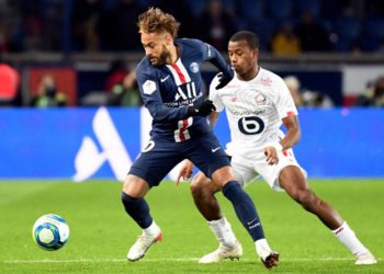VIDEO/ Pasimi i Neymar mes pesë lojtarëve çmend rrjetin