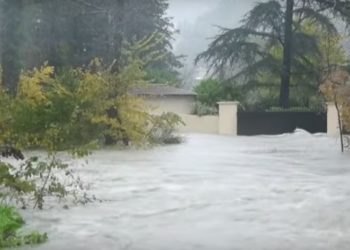 Disa të zhdukur në Francë nga moti i keq, mund të jenë rrëmbyer nga përmbytjet