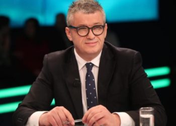 Një pasqyrë për t’u parë të gjithë si shoqëri!