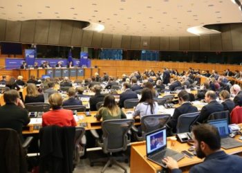 10 pikat e rezolutës së PPE për Shqipërinë, “Zgjidhni krizën politike dhe bëni zgjedhje të lira”