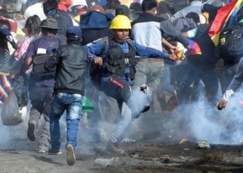 Protesta të dhunshme në Bolivi edhe pas dorëheqjes së presidentit, 8 të vdekur