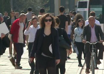 Ndryshon taksa e të dypunësuarve, pas një janarit të ardhurat tatohen si një pagë e vetme