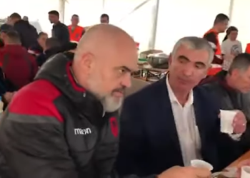 “Të paktën të shpëtojë një fëmijë”, Rama rrëfen çfarë i tha i mbijetuari i vetëm i familjes Cara