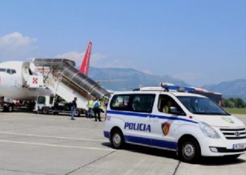 Vrau babë e bir në Elbasan në 2012, ekstradohet nga Italia 27-vjeçari i lidhur me Çapjat