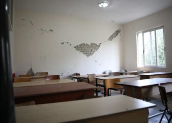 Shkolla e dëmtuar në Pezë/ Veliaj: Do rindërtohet nga e para. Grupet e punës janë në terren duke bërë verifikimet nëpër ndërtesa