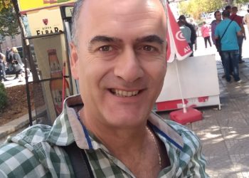 Sa përgjegjës është biznesi shqiptar për emigrimin?