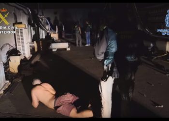 Zbulohet magazina e kanabisit në spanjë, në pranga 3 shqiptarë dhe një spanjoll (Video)