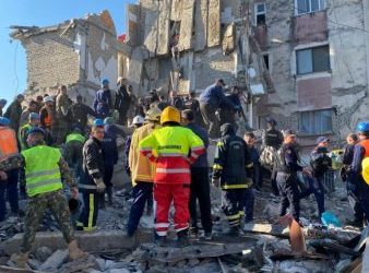 Turqia nis drejt Durrësit ekipet e shpëtimit dhe aeroplan ushtarak: Të gatshëm për çdo ndihmë