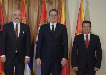 Vuçiç zbardh marrëveshjen: Flas me Macron në emër të Ramës dhe Zaevit, ramë dakord në Samitin e Ohrit