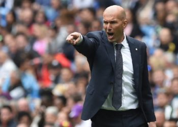 Sfida me Galatasaray, Zinedin Zidan lë jashtë listës tre futbollistë të rëndësishëm