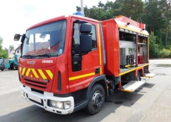 Digjet magazina e instalimeve elektrike në Shijak, nuk dihen shkaqet