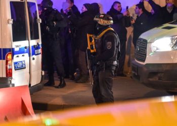 Sulm me armë në takimin e Putinit, dyshohet për tre oficerë të vrarë