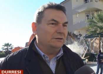 Shfaqet Drejtori i Emergjencave Haki Çako: Do bëjmë vlerësimet shtëpi më shtëpi për çdo rast dëmtimi nga tërmeti