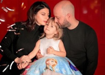 Pas divorcit, Rudina Dembacaj shfaqet në foto me babanë e vajzës së saj, për një arsye të veçantë