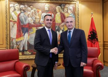 Zbardhet takimi i Metës me ministrin e Jashtëm Italian: Duam asistencë për rindërtimin pas tërmetit