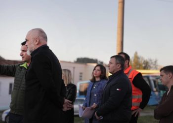 Nis puna për lagjen e re në Vaqarr, Rama e Veliaj tregojnë ku do sistemohen familjet e prekura nga tërmeti
