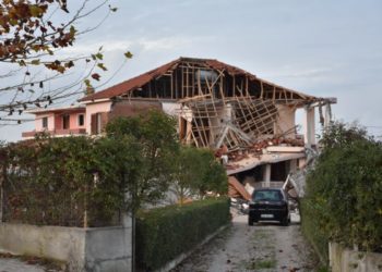REPORTAZHI/ Tërmeti lë pas edhe krizën e strehimit rural