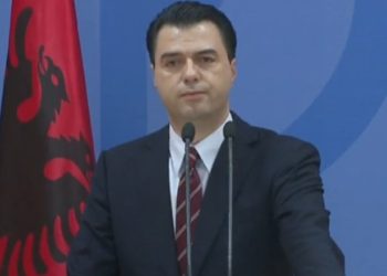 “I ke bërë llogaritë gabim”, Basha mesazh Ramës pas dënimit të Salianjit me 1 vit burg për çështjen “Babale”