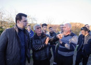 “Situatë e rëndë në Prezë të Vogël, mbi 30 shtëpi të dëmtuara”, Basha: Shteti të financojë ndërtimin