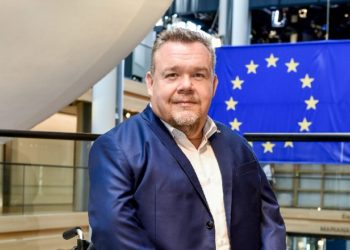 Deputeti i djathtë në PE: Shqipëria rrezikon kryesimin e OSBE dhe negociatat me BE