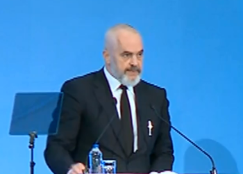 Rama, me investitorët në Stamboll: Na ndihmoni! Drita më e çmuar, ajo që vjen në errësirë