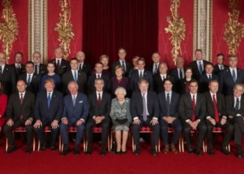 FOTO-NATO/ Në pritjen e organizuar nga Mbretëresha Elizabeth II edhe kryeministri Edi Rama