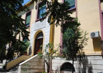 U janë dëmtuar konviktet nga tërmeti, Universiteti i Mjekësisë pezullon mësimin deri më 6 janar