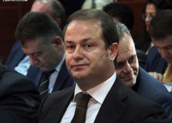 “Vakuumi” në gjykatë i mohoi lejen e lindjes nënës gjyqtare, por Gjin Gjoni e përfitoi për dy vite