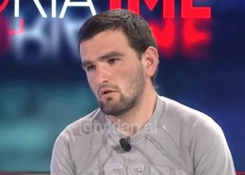 “Po arrita 30 vjeç i pamartuar, nuk kam ç’e dua jetën”, rrëfimi i të riut që e ka dëbuar familja