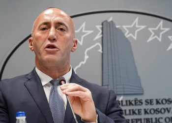 Haradinaj thirrje komunave që kanë strehuar qytetarë shqiptarë: Organizoni rikthimin