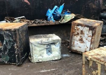 Mblidhnin hekura, por gjetën kasafortën plot me para. Ja çfarë bënë më pas