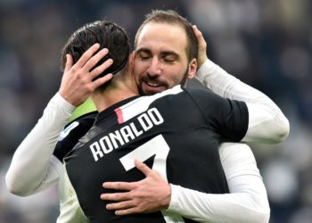 “Ky Juventus, ekipi më i fortë në botë!”, Higuain i shpall duelin të gjithëve
