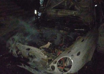 Vlorë, digjet makina pranë Lungomares, pamjet nga vendi i ngjarjes