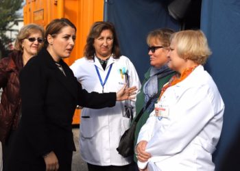 Manastirliu në kampin e emergjencës në Vorë: Shërbim shëndetësor pa ndërprerje