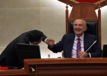 Dokumenti/ Meta firmos propozimin e kryeministrit Rama, Arben Ahmetaj zyrtarisht ministër