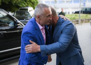 Tërmeti/ Ramush Haradinaj: Fola me Metën, pasi Ramën nuk e kapja dot në telefon
