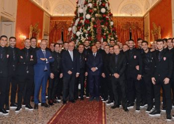 VIDEO/ Berlusconi show: Galliani nuk bën më seks se mendon për Monzan, dikur e bëja 6 herë, tani…