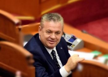 “Kush të ketë qejf të vijë”/ Pas Ralf Gjonit, edhe Murrizi përforcon idenë e krijimit të një lëvizje të re politike