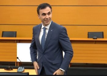 Me 101 vota pro dhe 2 kundër, Olsian Çela zgjidhet Kryeprokuror