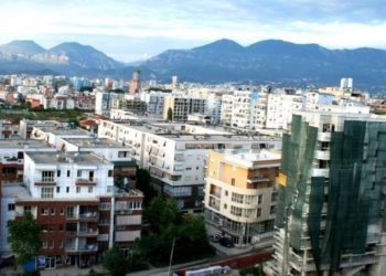 “Pallatet e reja rezistuan”, Shoqata e Ndërtuesve: Duhet të ndryshojë legjislacioni