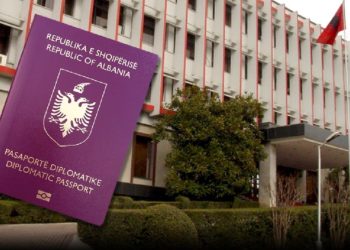 Iu hoqën pasaportat e shërbimit, gjyqtarët humbin në Apel, çështja në “Kushtetuese”